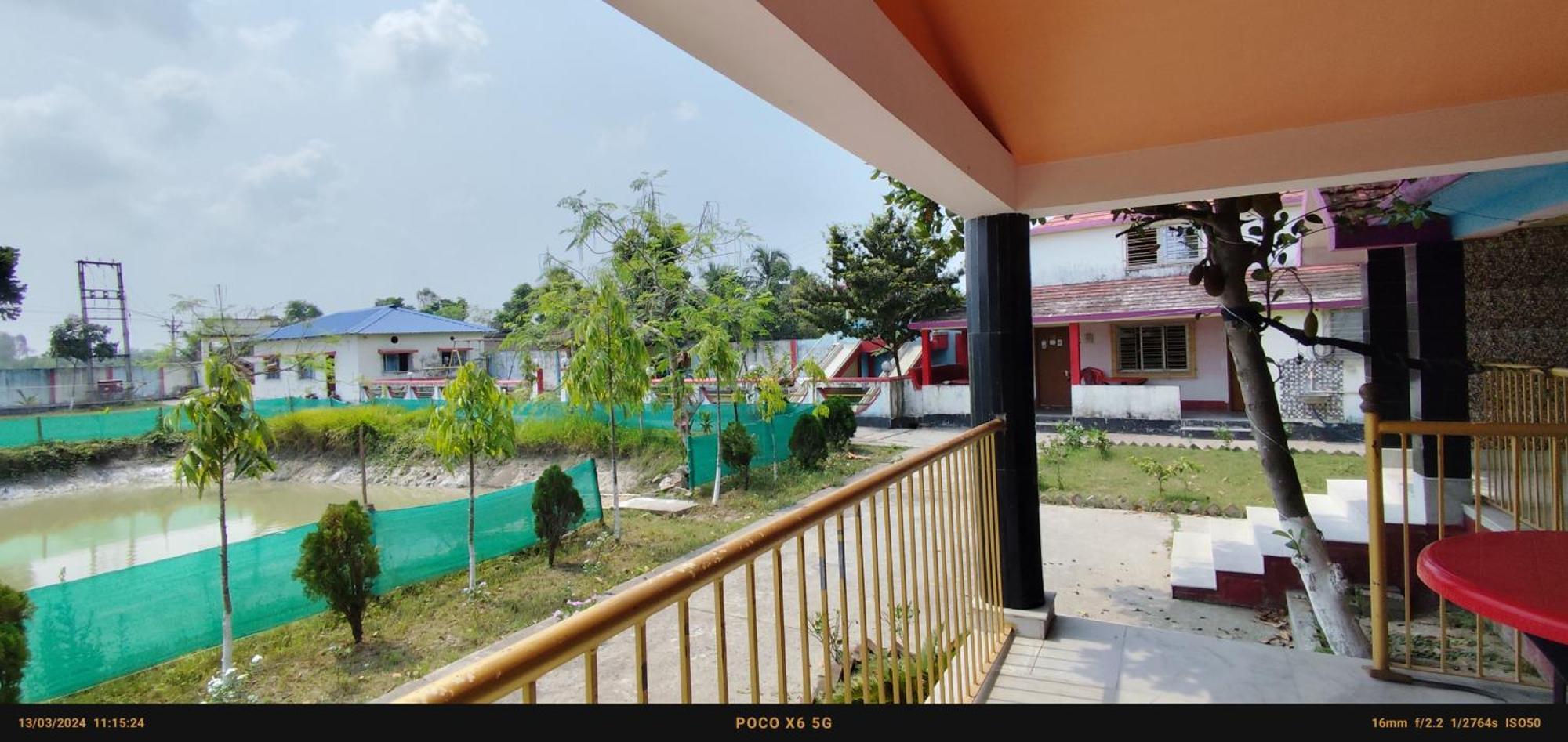 India Tours Only Ekanta Apan Hotell Mathurakhanda Eksteriør bilde